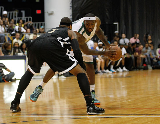 使其更贴合 使其更贴合