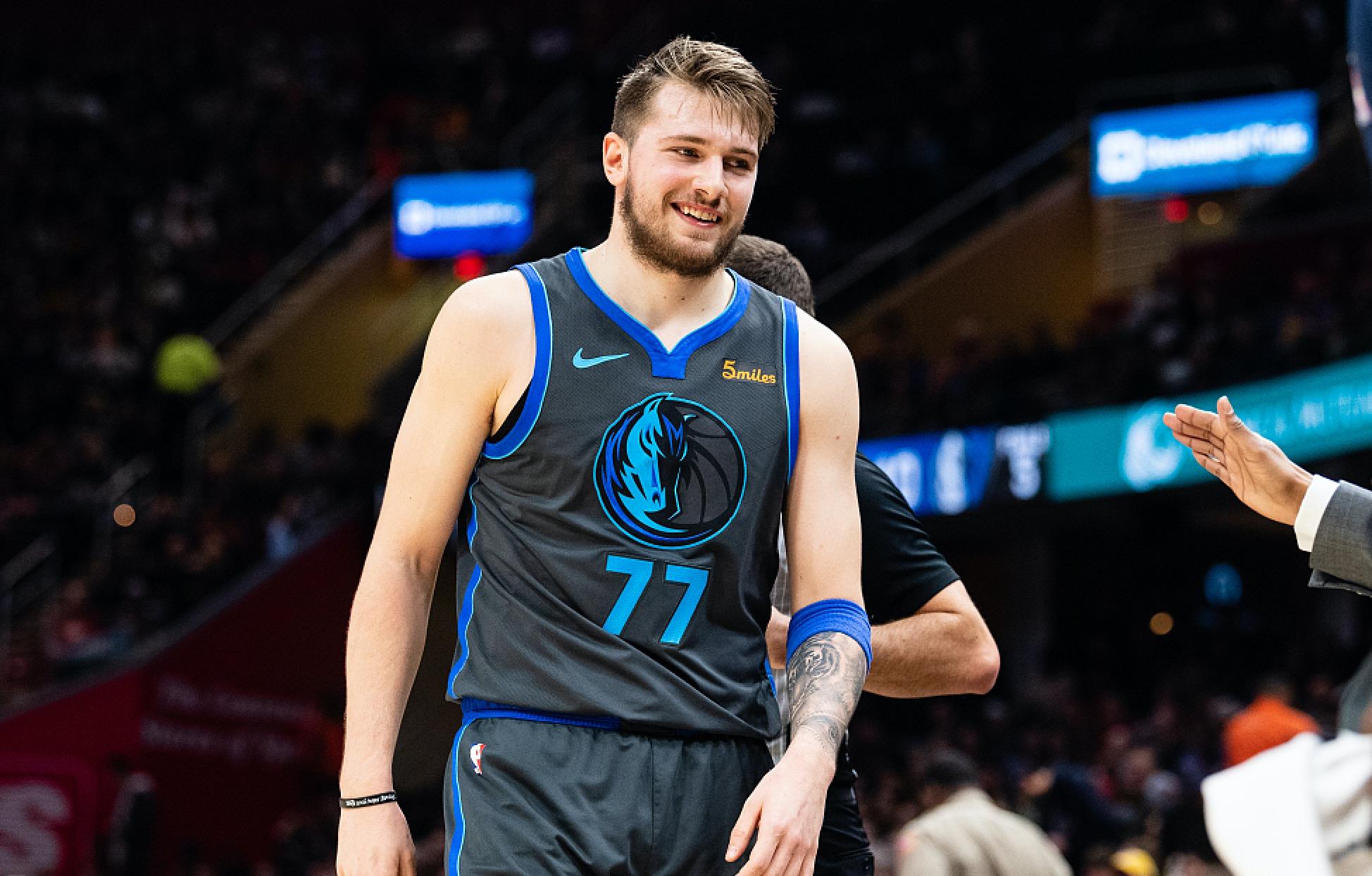 并积极寻求 并积极寻求