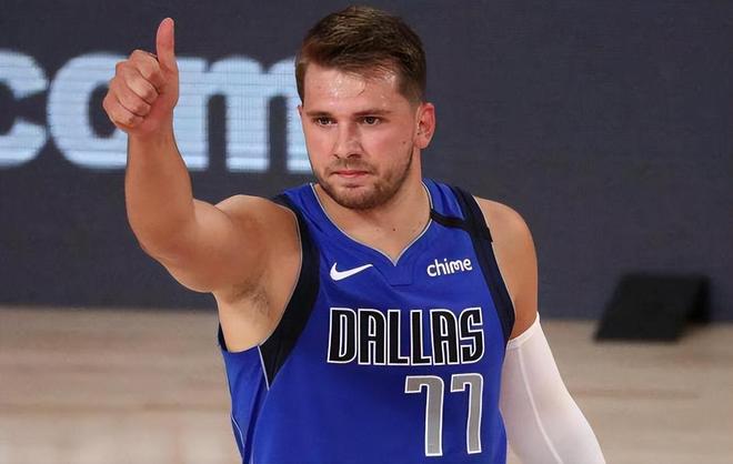 他始终保持 他始终保持