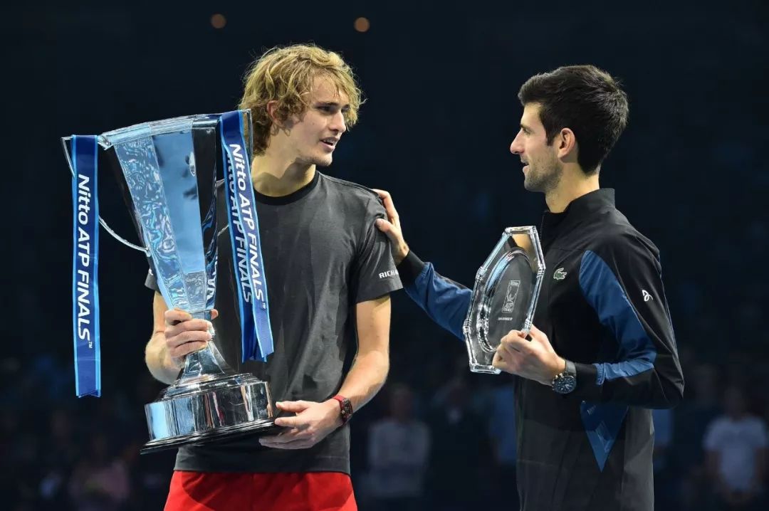 的崭露头角 的崭露头角