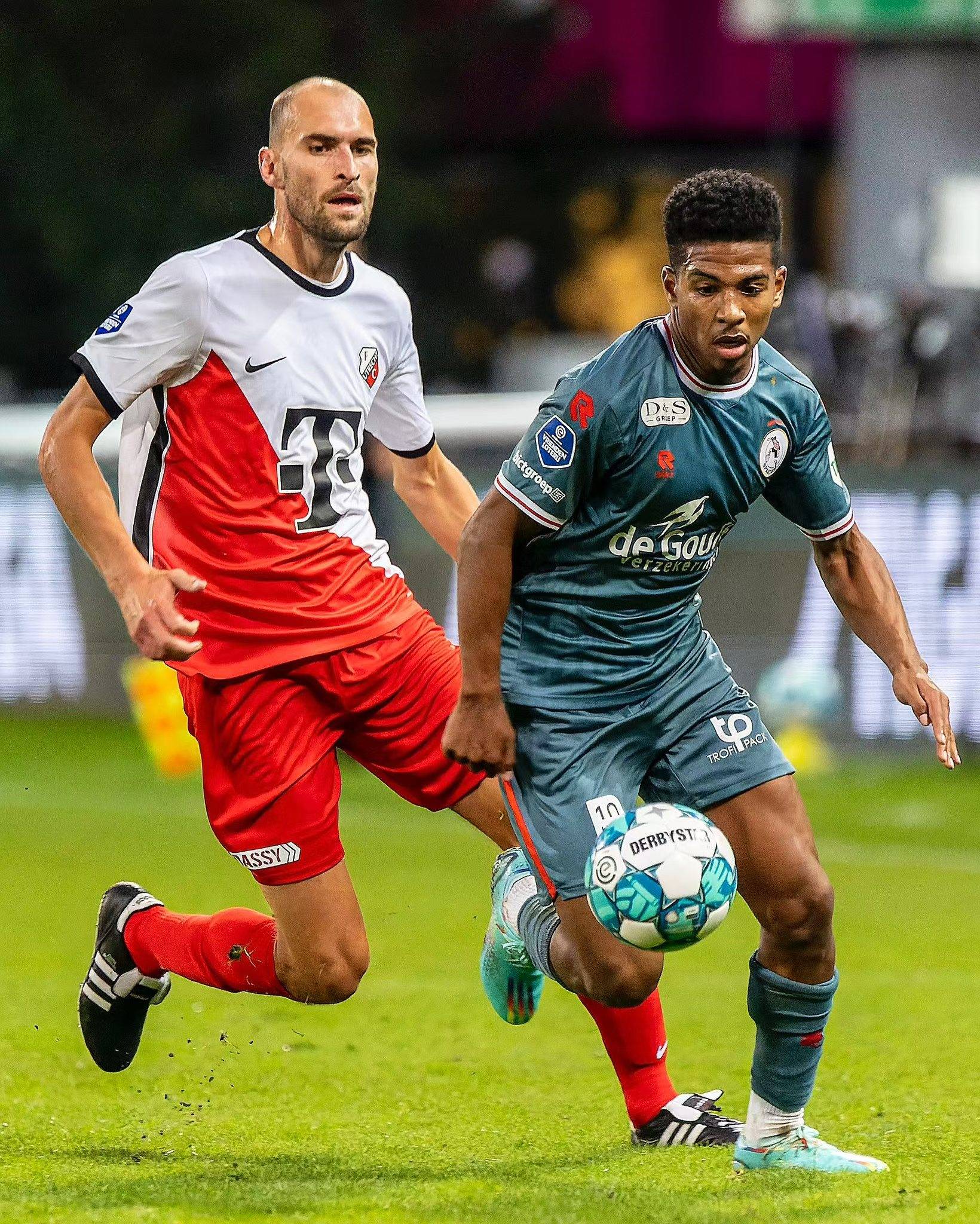 力轮换的正 力轮换的正