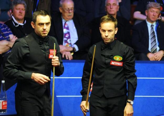 的手递手 的手递手