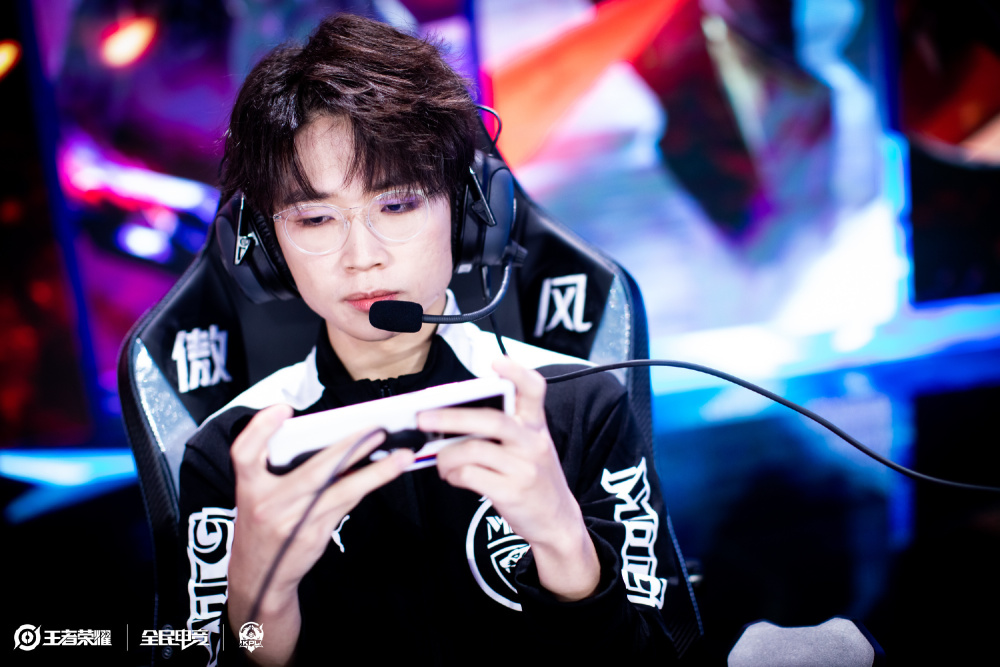 法学院把关 法学院把关